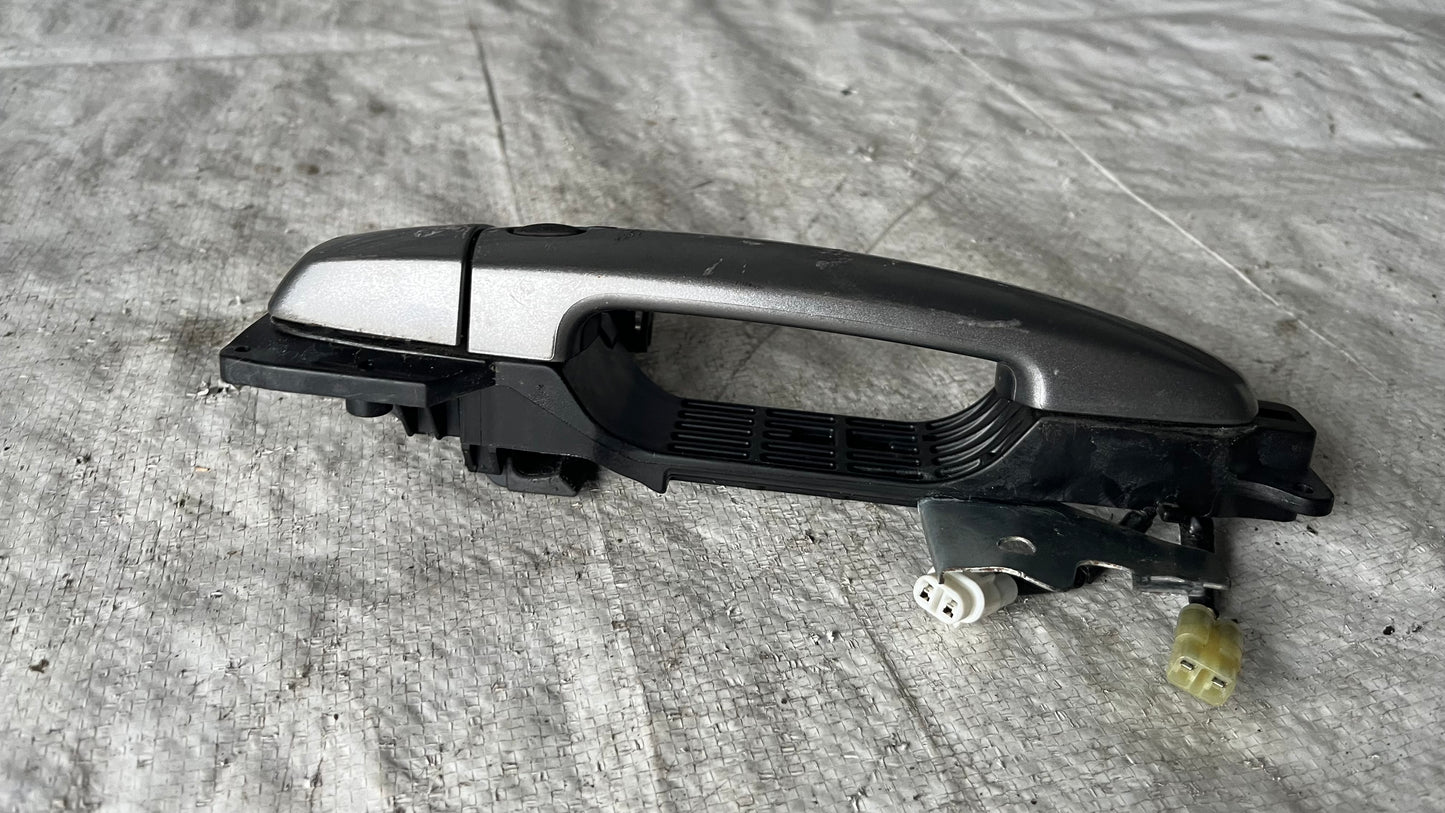 Suzuki SX4 07- външна дръжка предна лява врата