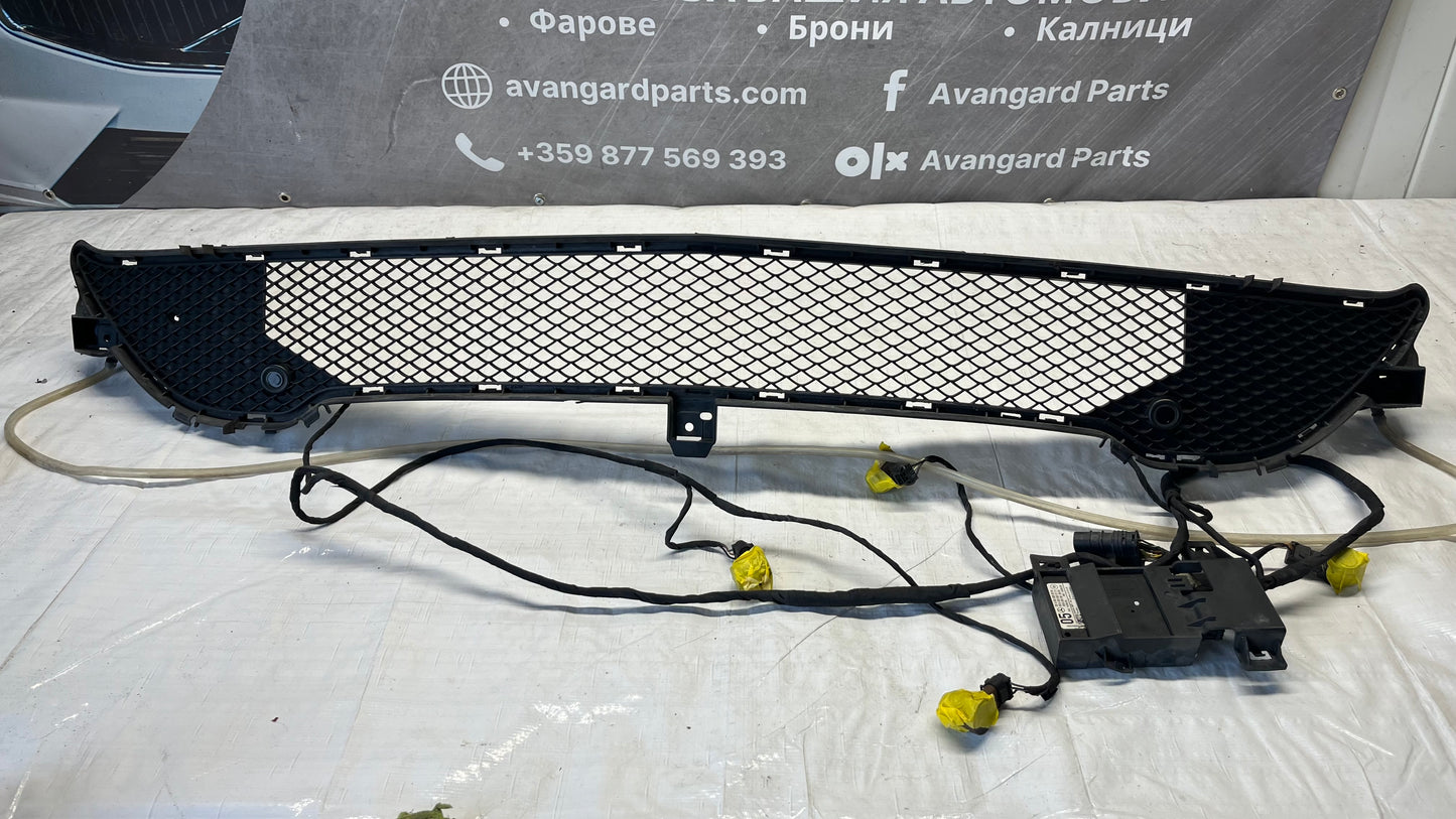 Mercedes CLA C117 решетка с парктроник