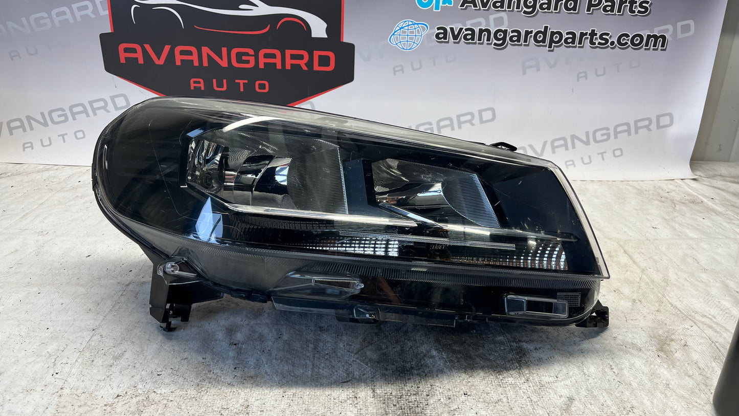 Fiat Scudo десен фар