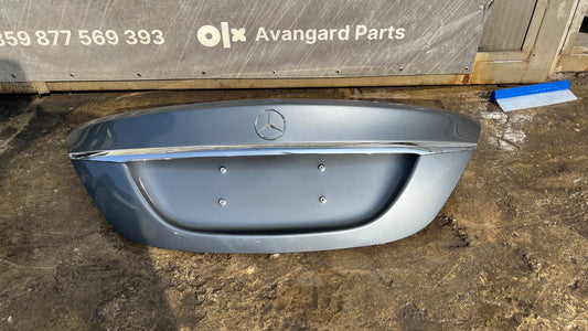 Багажна врата Mercedes C W205 2014-2021