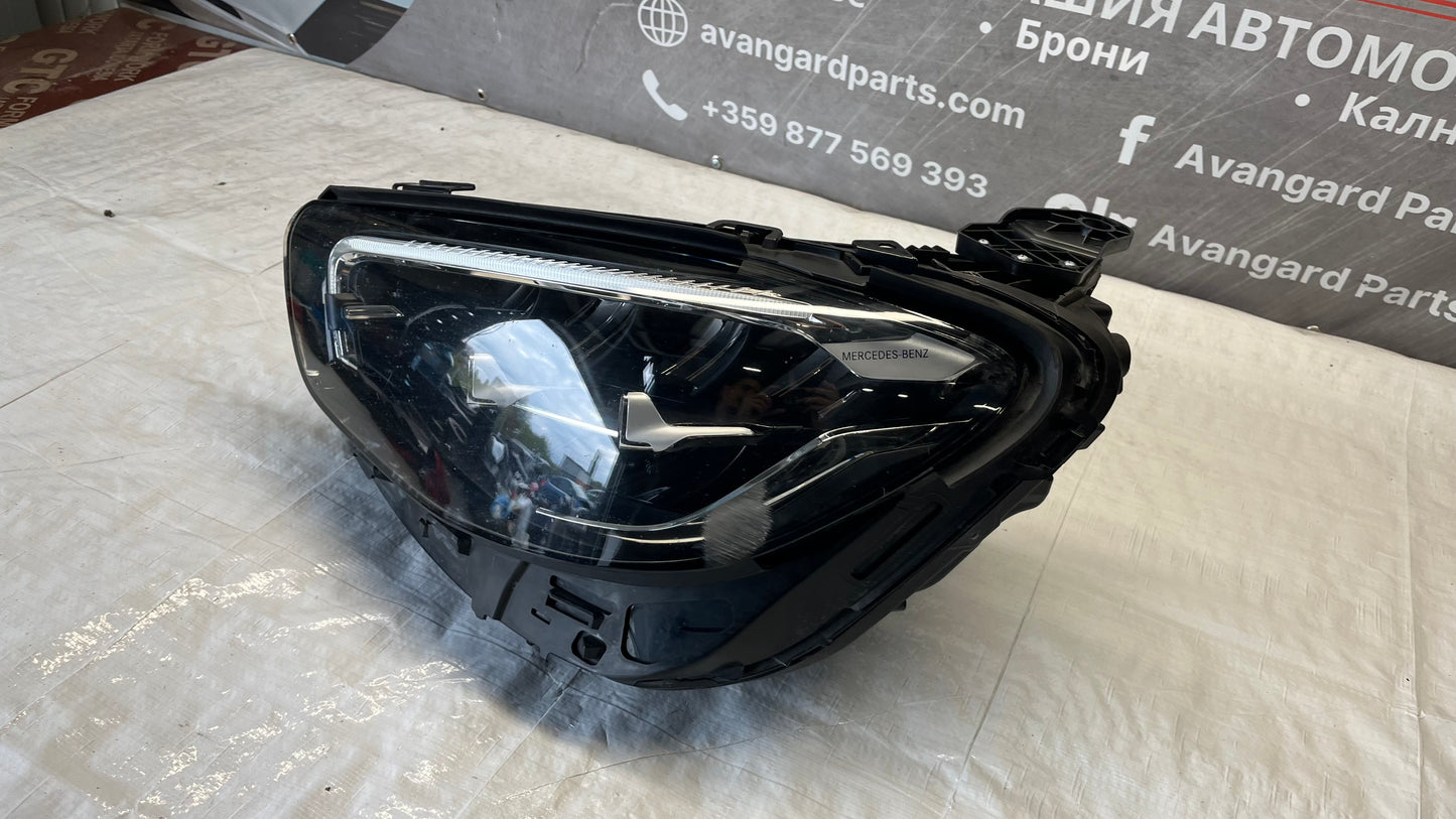 Mercedes E W213 Lift ляв фар