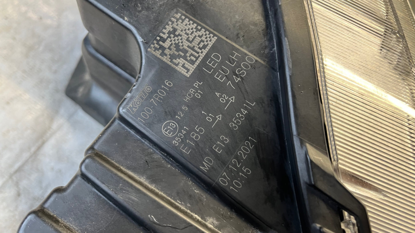 Suzuki Vitara 3 18- ляв фар