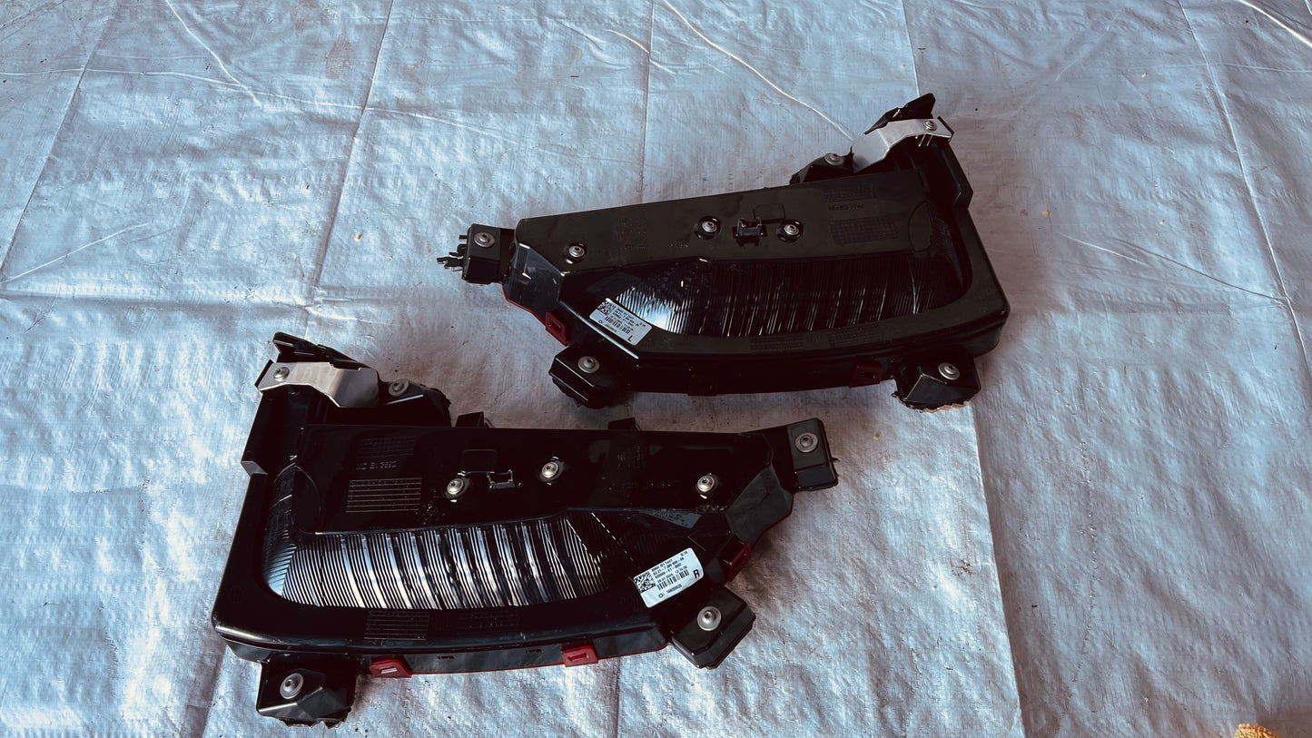 Ляв и десен стоп BMW i3 2013-2022