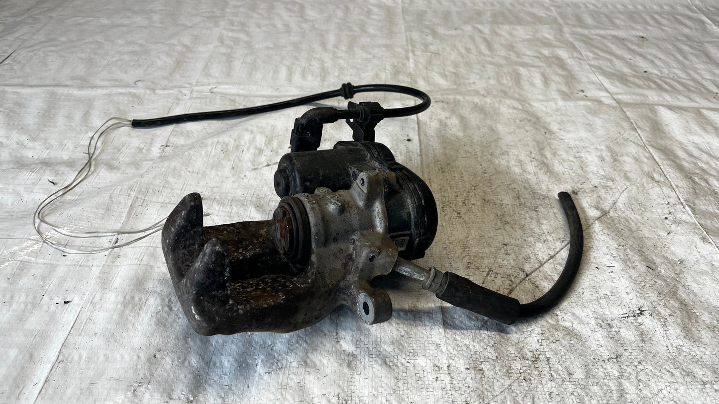 Mercedes GLA спирачен апарат преден