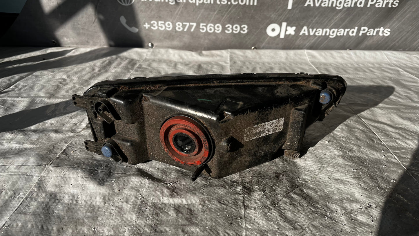 Volkswagen Amarok 16- ляв халоген