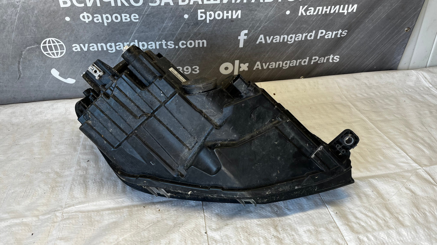 Volkswagen Caddy 15- ляв фар