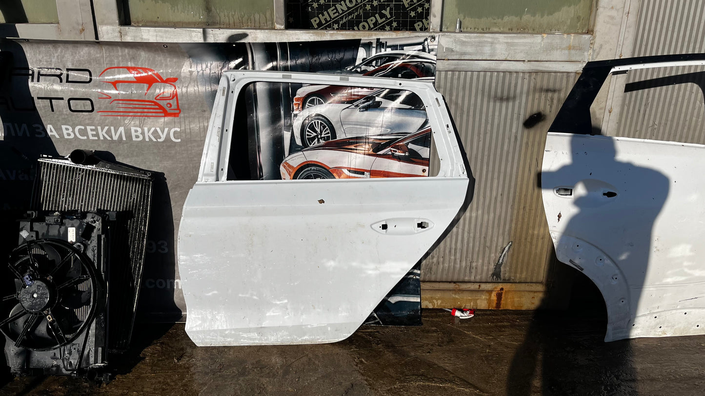 Задна лява врата Skoda Octavia 4 2019-