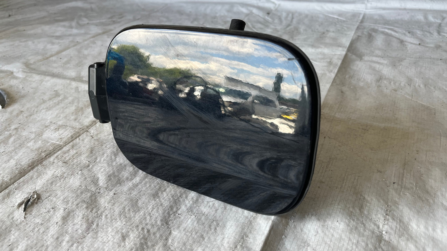 Капачка и отвор за резервоар VW Jetta 2009-2014