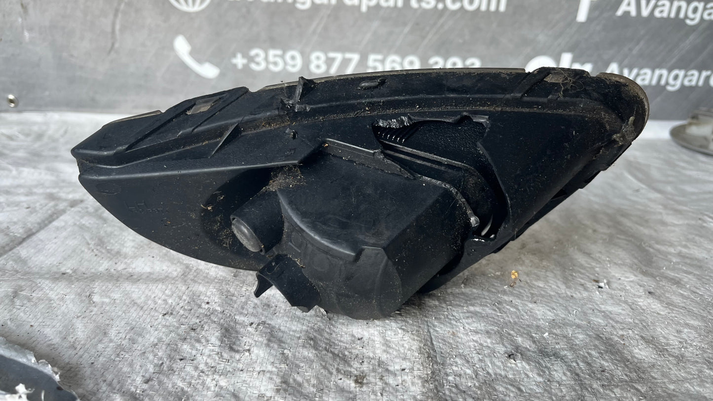 Hyundai i30 ляв халоген