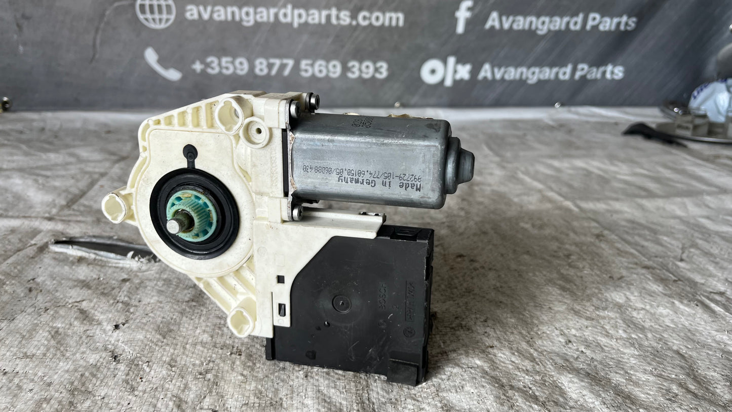 Volkswagen Golf 6 моторче предно ляво стъкло