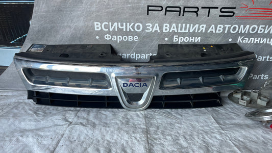 Dacia Duster 2012- предна решетка