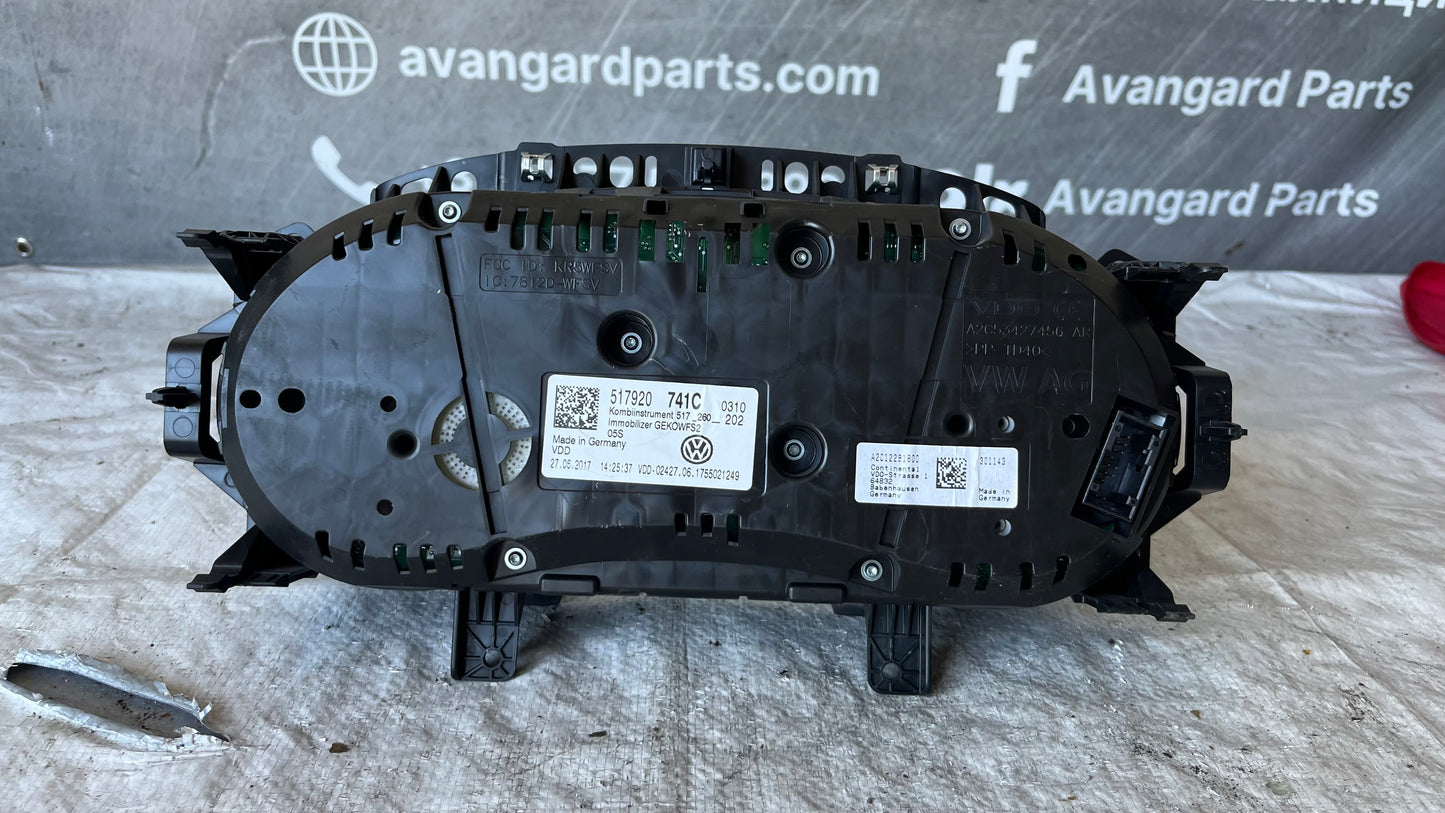 Километраж Volkswagen Golf 7