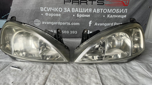 Ляв и десен фар Opel Corsa C/Combo 2000-2010