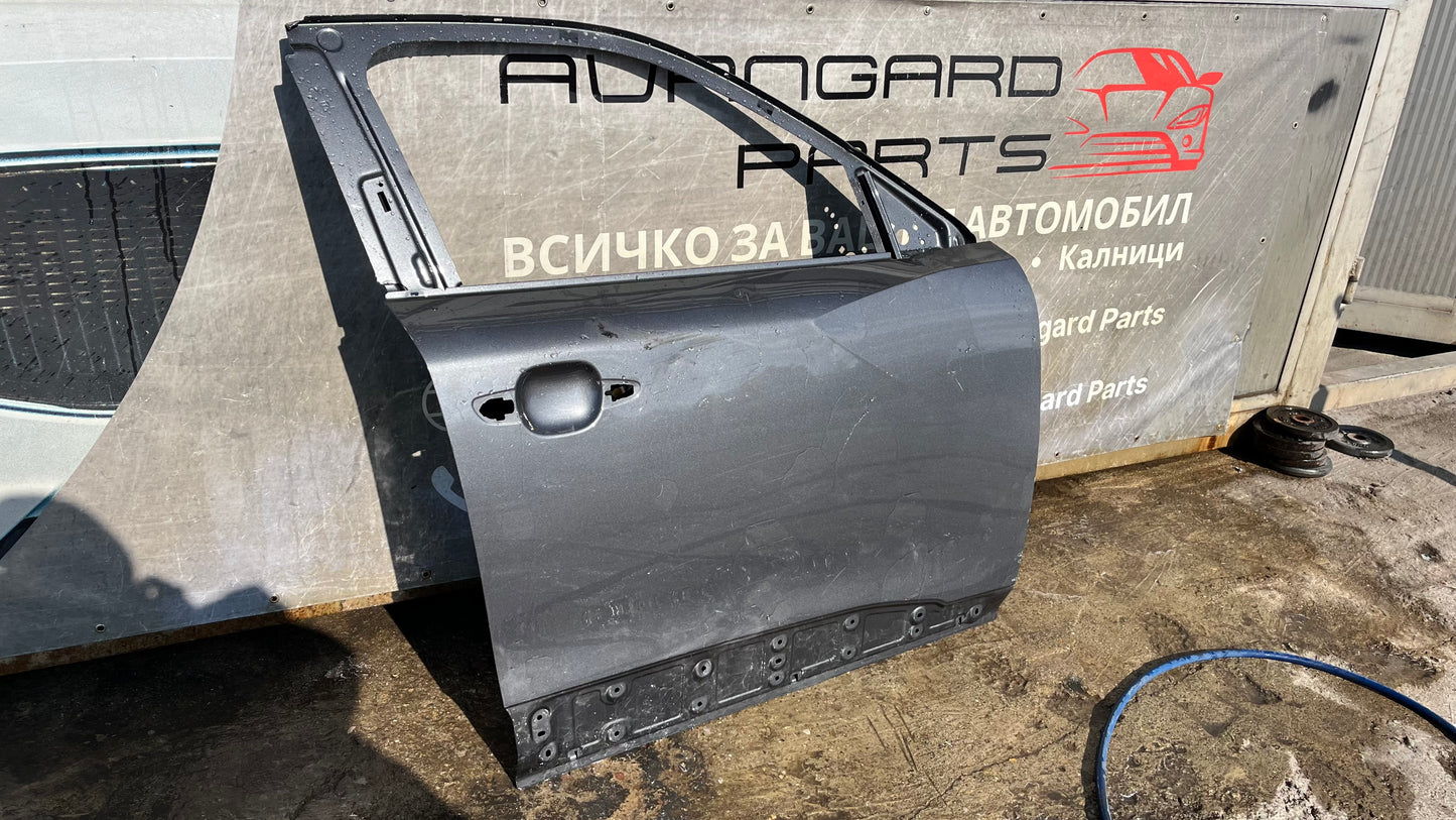 Предна дясна врата Peugeot 2008 2023