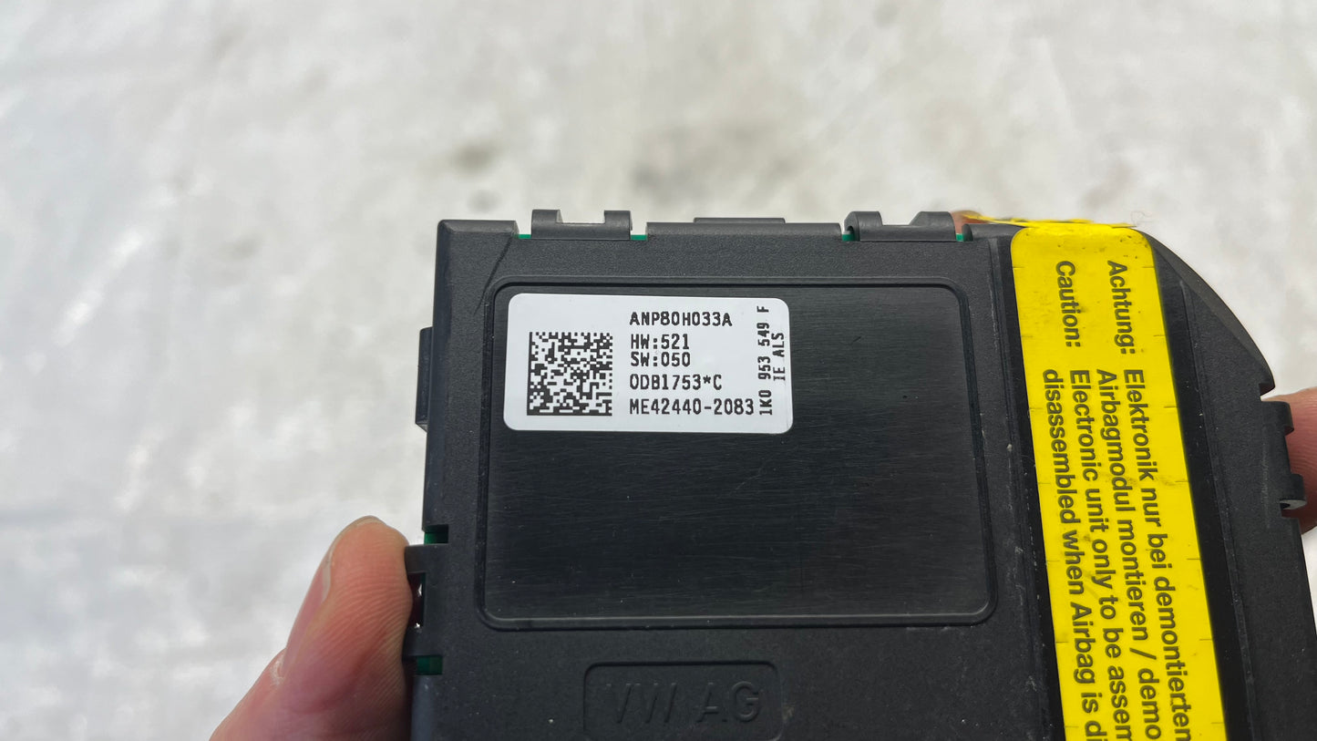 Volkswagen Golf 4 модул волан