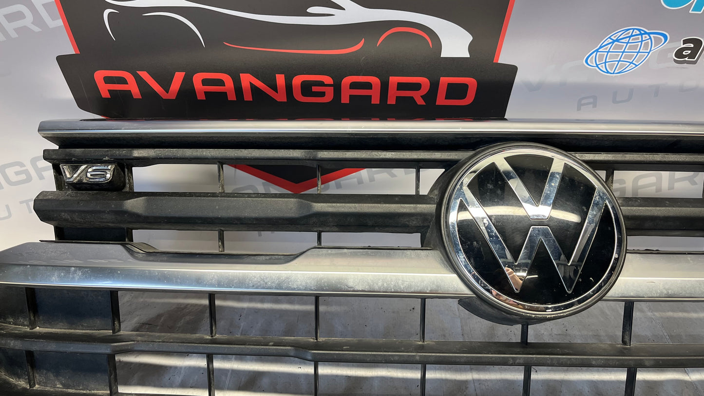 Volkswagen Amarok 2 22- предна решетка