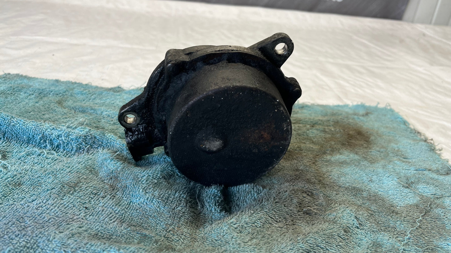 BMW E91 вакуум помпа