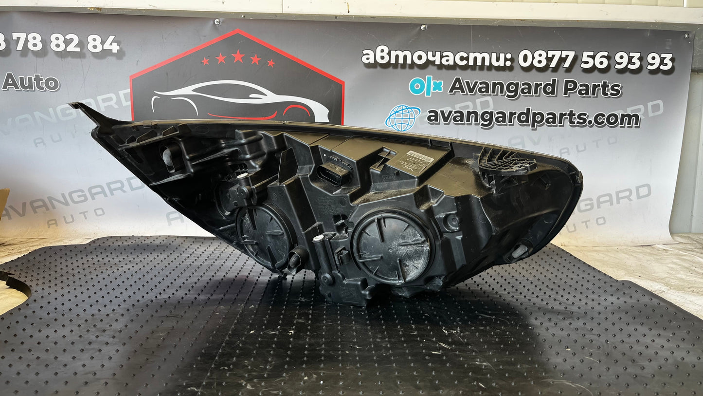 Ford Transit Custom десен фар