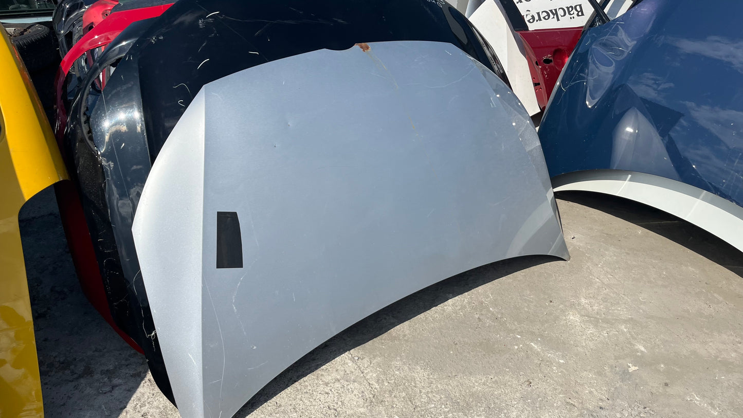 Преден капак VW Touran 2 2011-