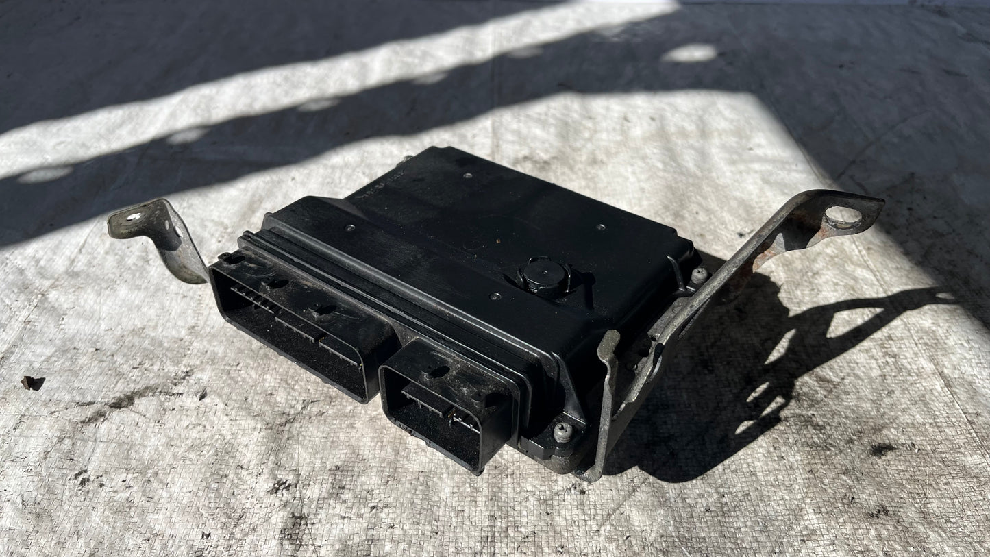 Toyota Verso компютър