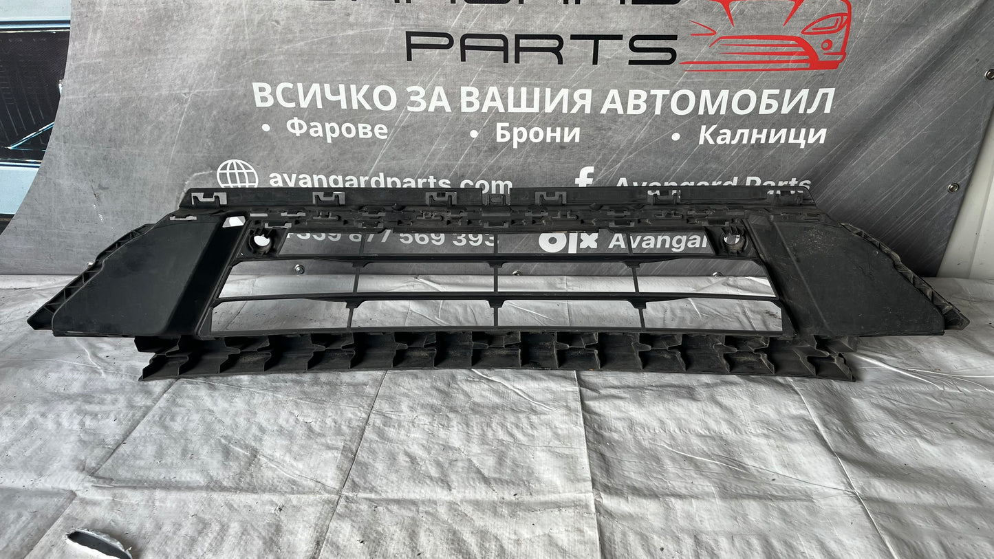 Предна решетка BMW 2 F46 2015-