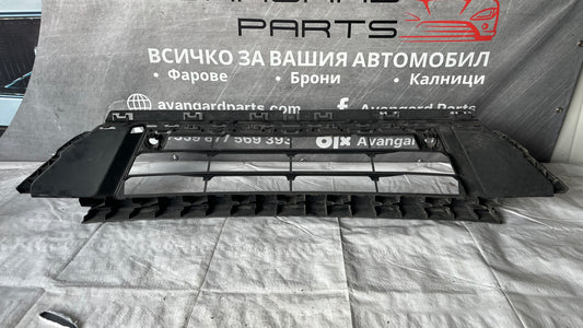 Предна решетка BMW 2 F46 2015-