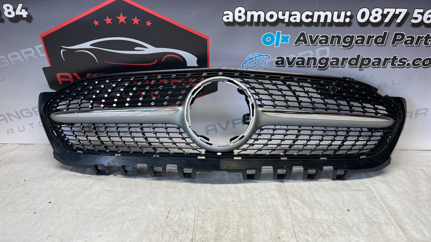 Mercedes A W177 решетка