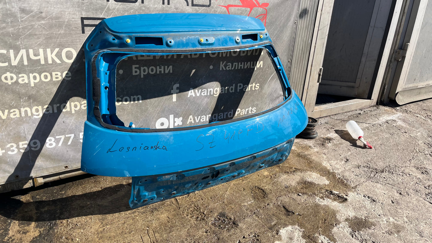 Багажна врата Citroen C4 Cactus 2014-2020