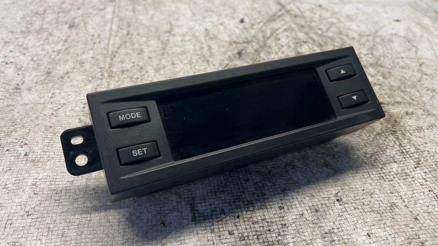 Chevrolet Captiva дисплей