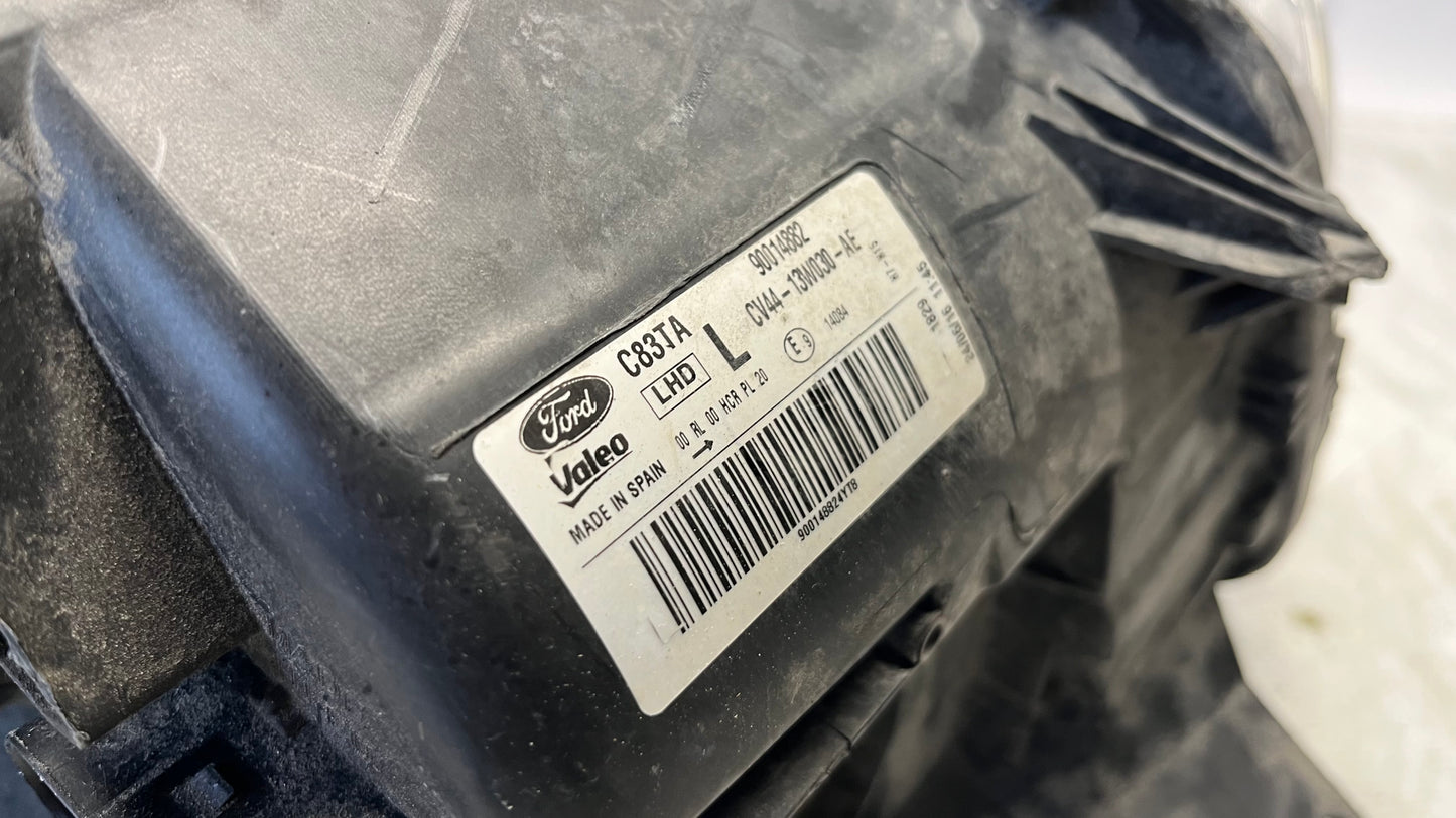 Ford Kuga 13- ляв фар