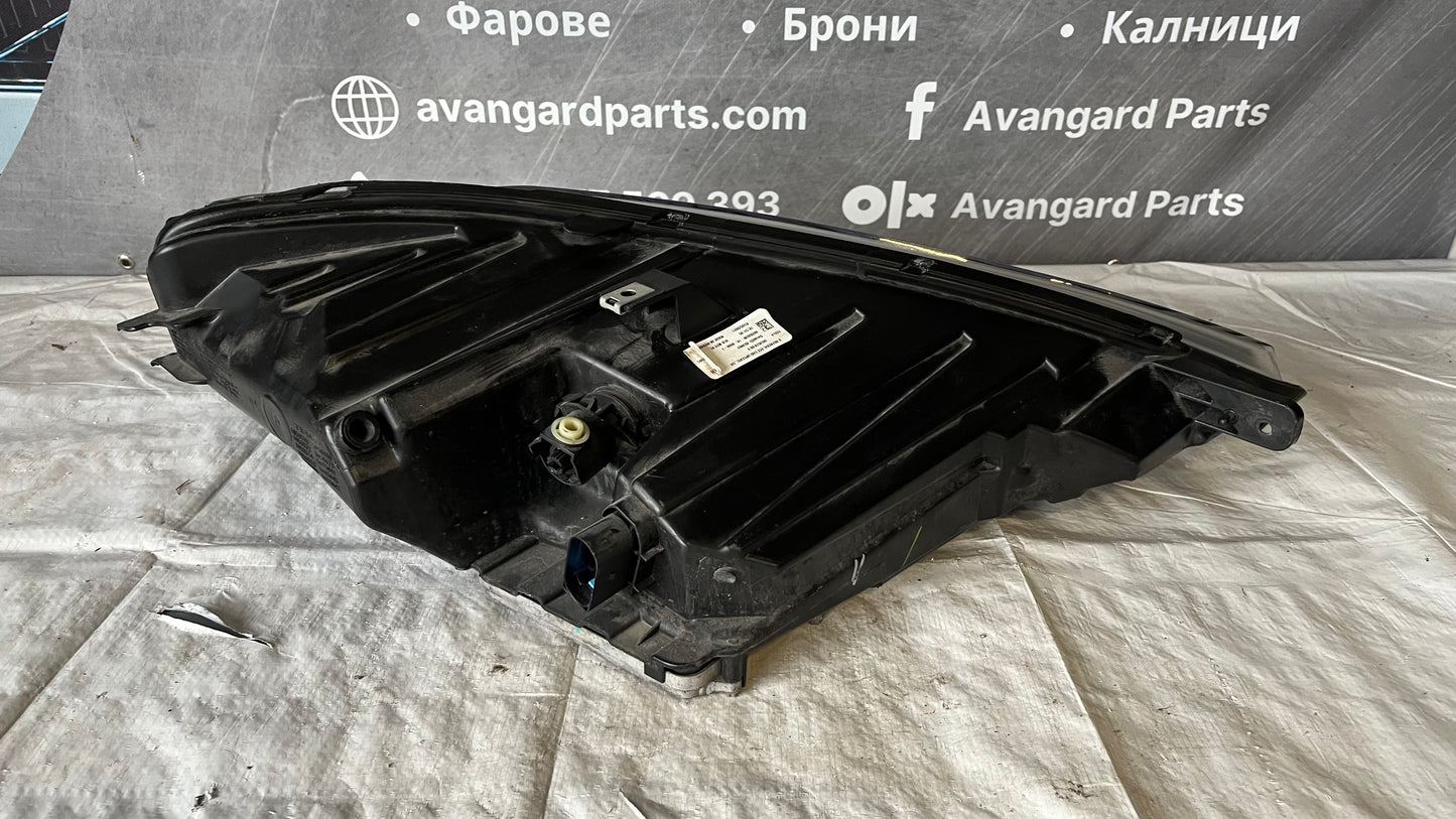 Ляв фар Tesla X 2015-
