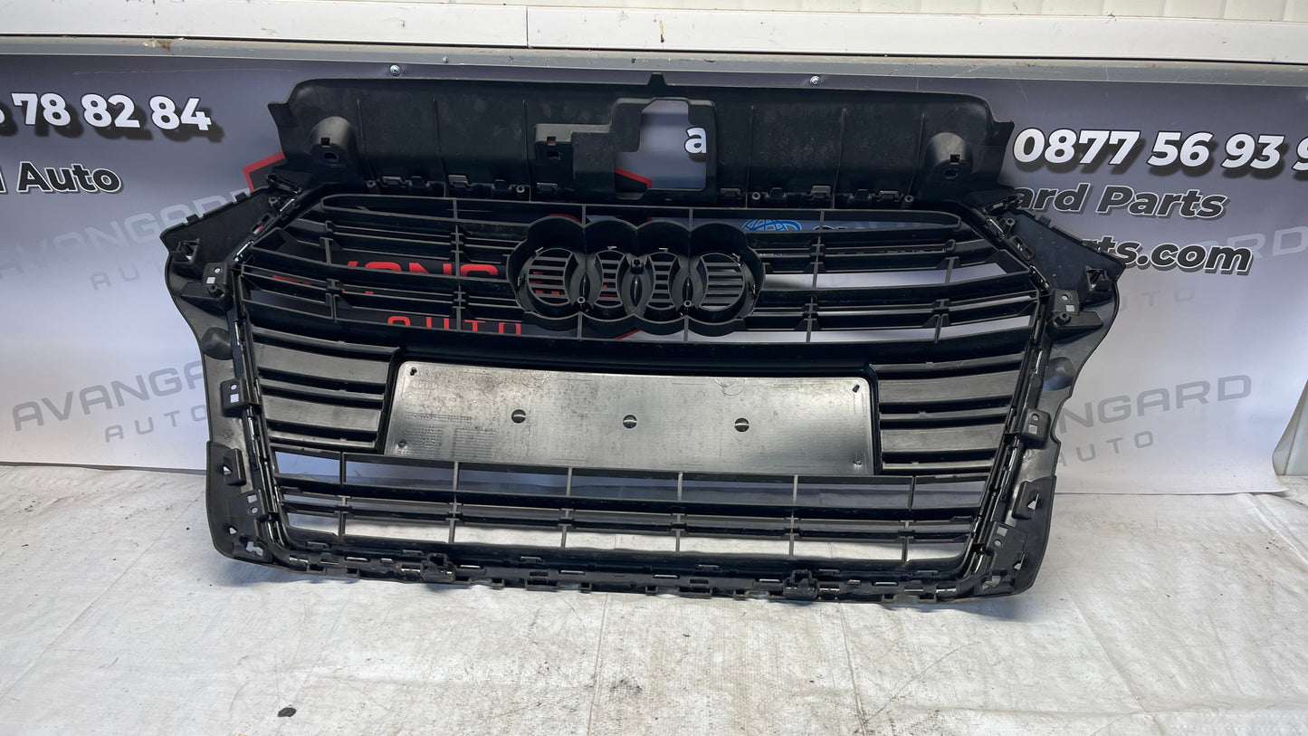 Решетка Audi A3 8V S-Line 2013-2020