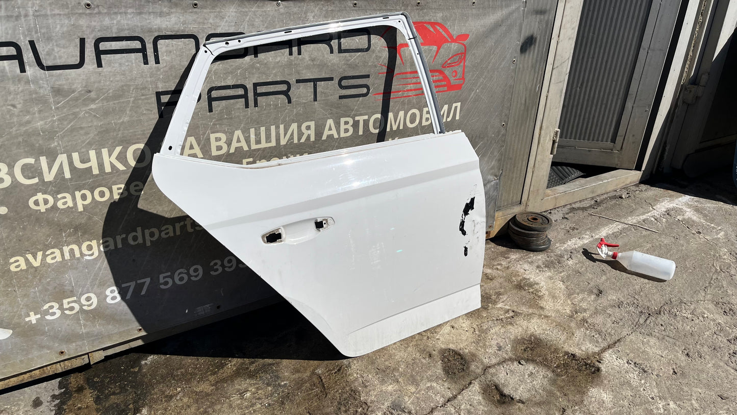 Задна дясна врата Skoda Fabia 3 (2014-2022).