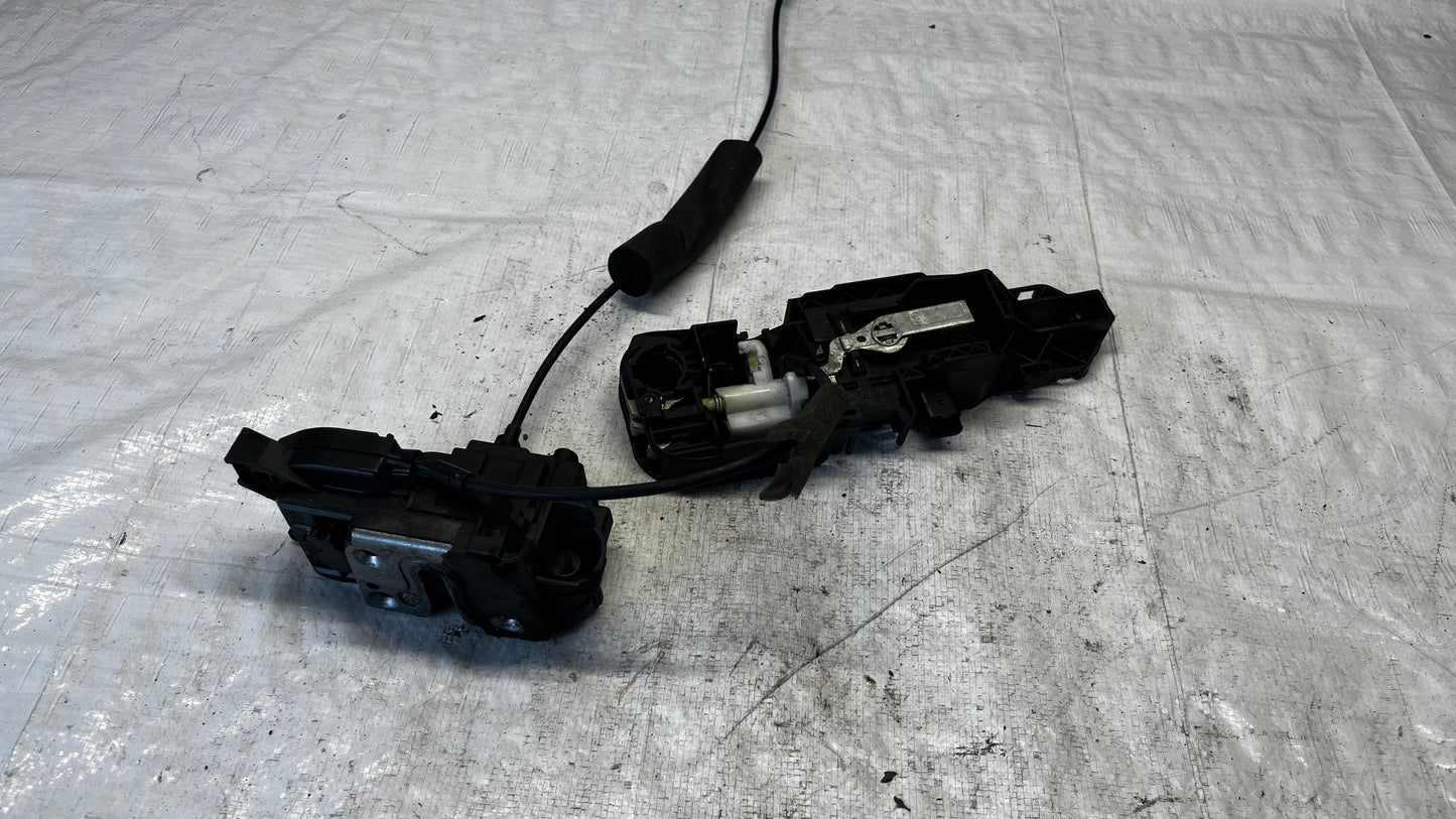 Renault Scenic 3 задна лява брава с дръжка