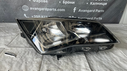 Десен фар Seat Ateca