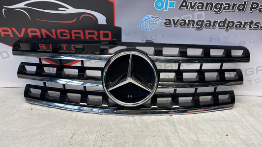 Mercedes ML W164 05- предна решетка