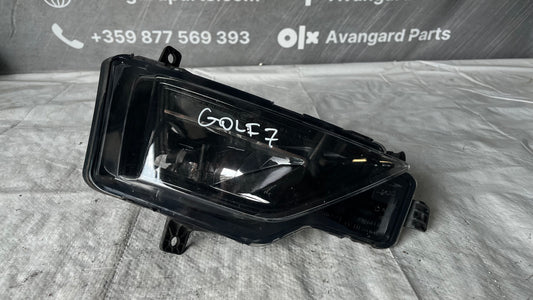 Десен халоген Volkswagen Golf 7