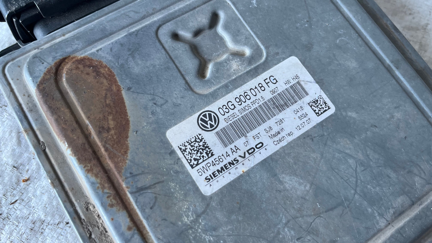 Компютър Volkswagen Passat B6
