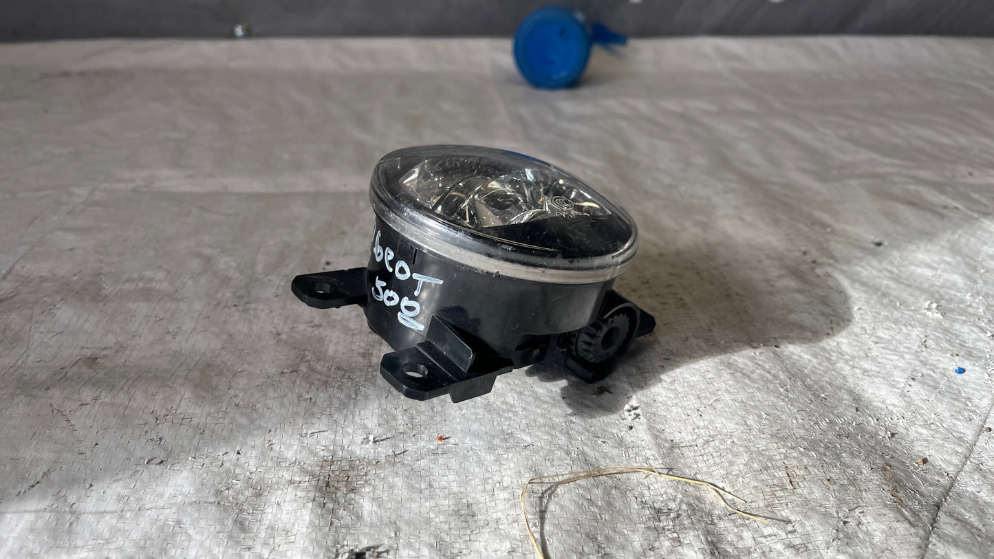 Jeep Renegade 19- халоген