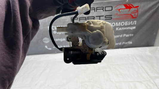 Mazda 5 брава багажник