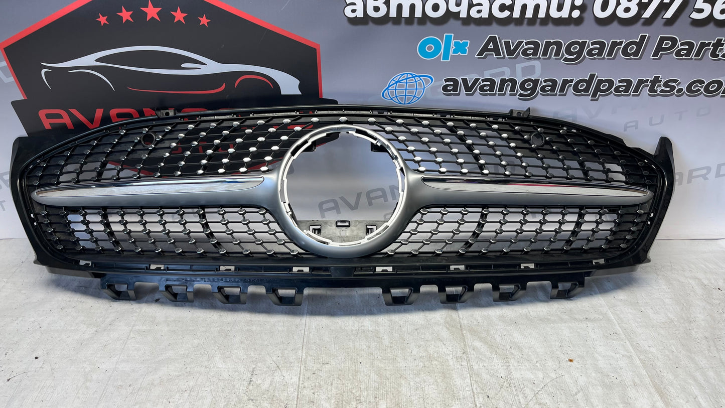 Mercedes CLA W118 предна решетка