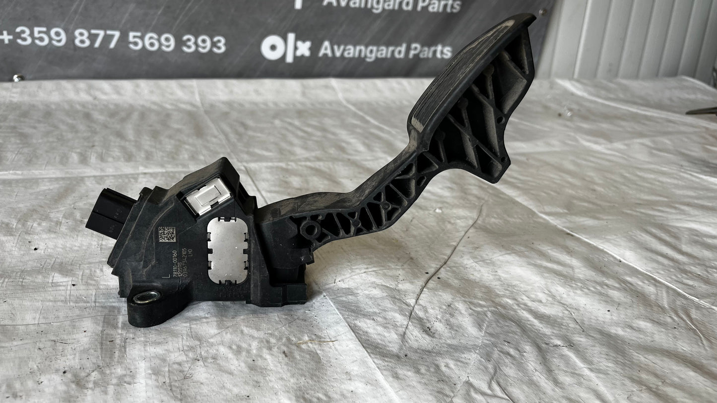 Toyota Yaris 2014- педал за газ