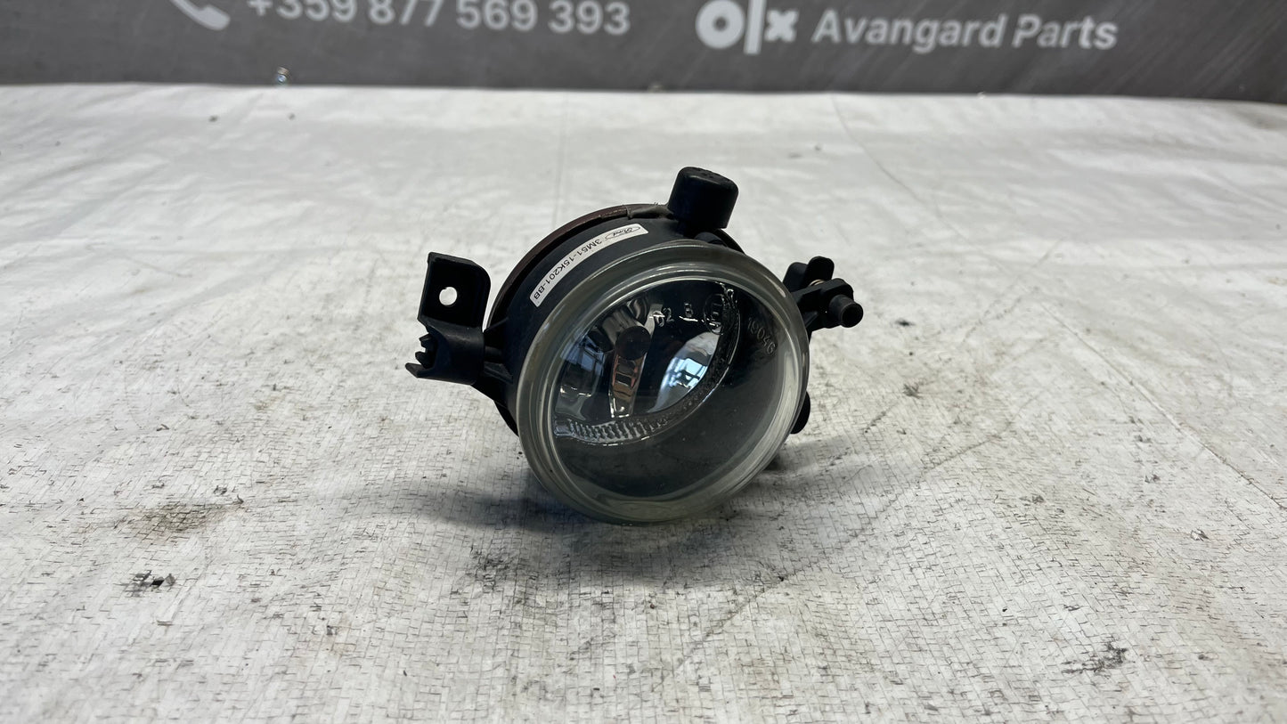 Ford Kuga 1 халоген