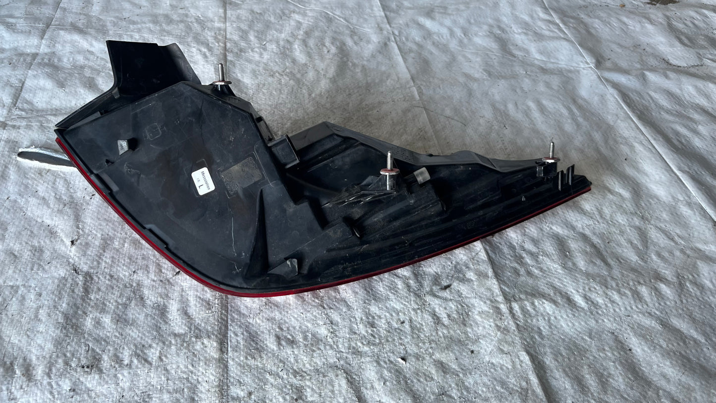 Ляв стоп Mercedes CLA 118
