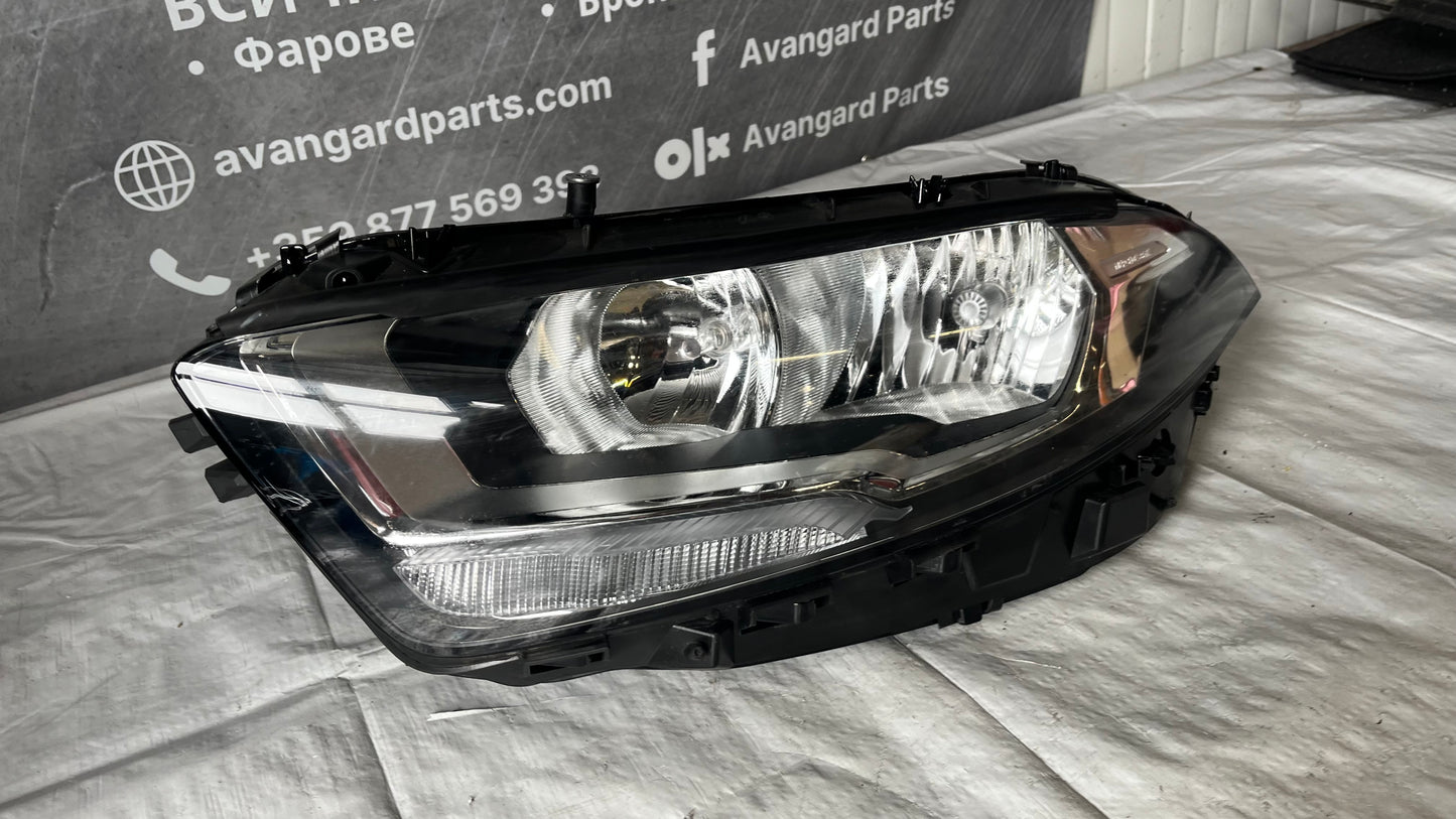 Десен фар Mercedes A W177 2018-