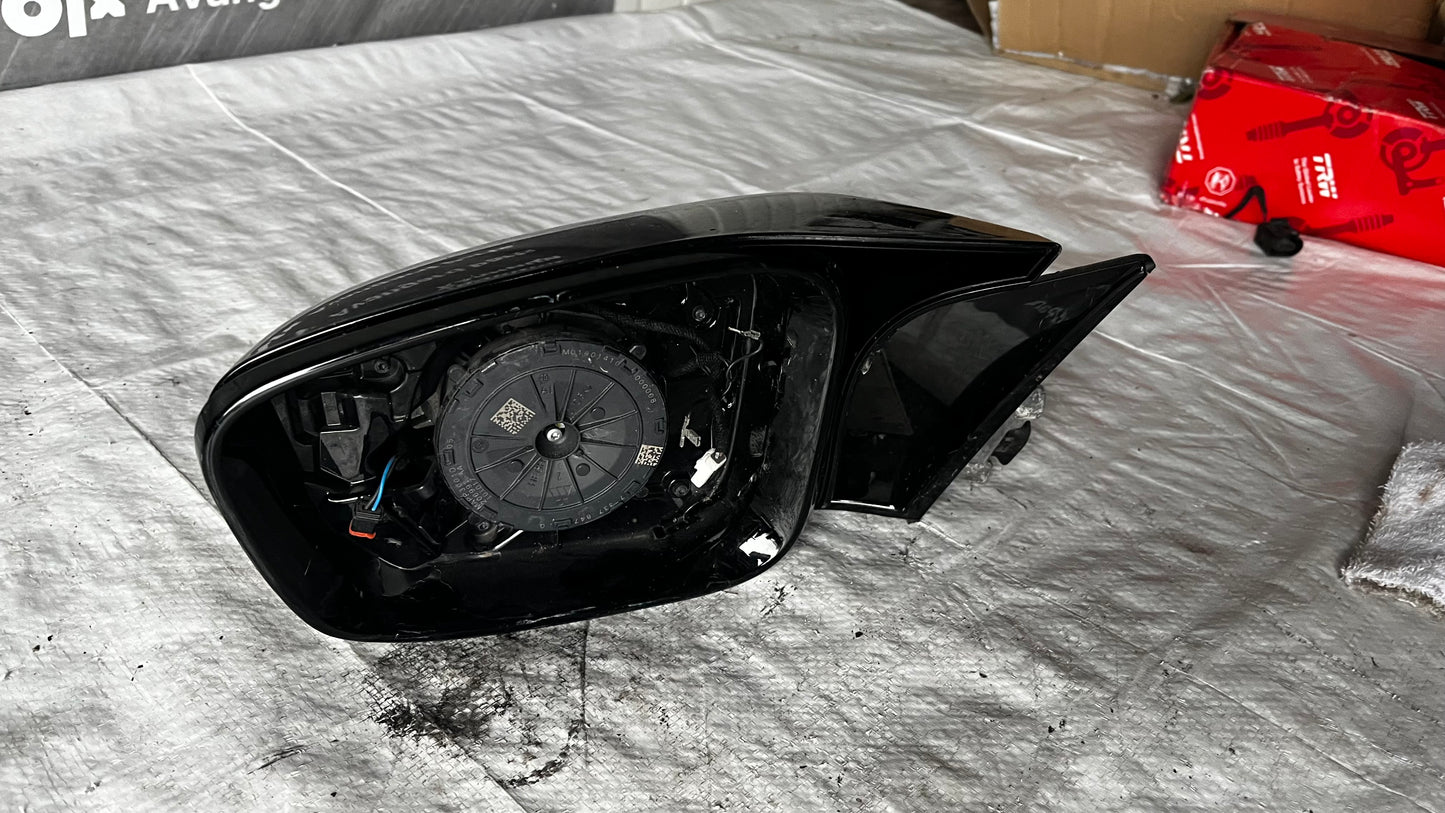 BMW 5 G30 M ляво огледало