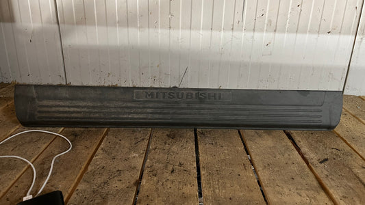 Степенка Mitsubishi Pajero