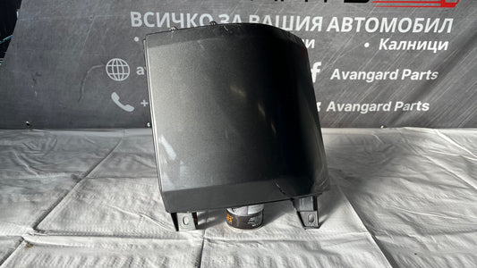 Ляв ъгъл от задна броня VW T6 (2015-2024)