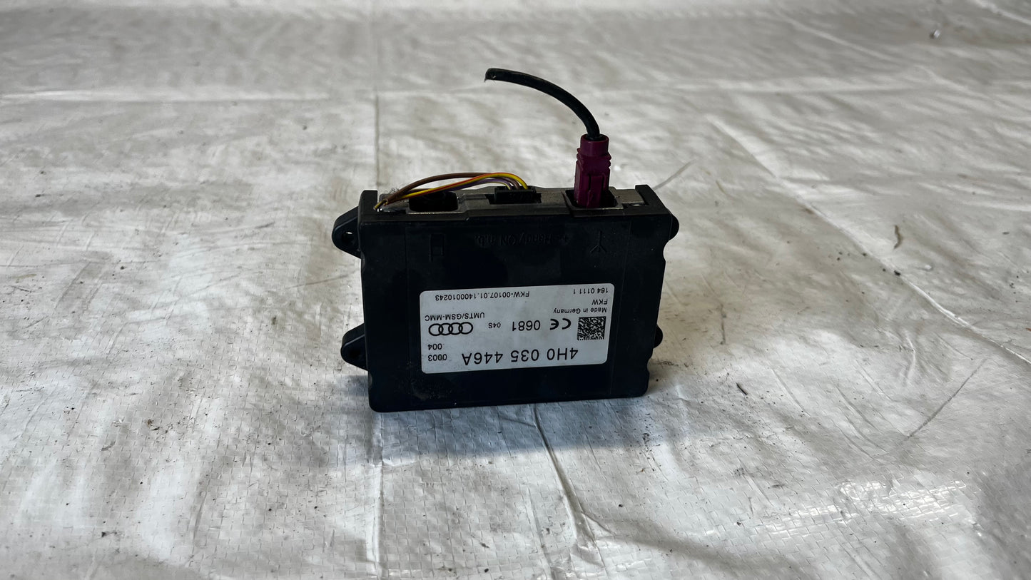 Audi антена усилвател