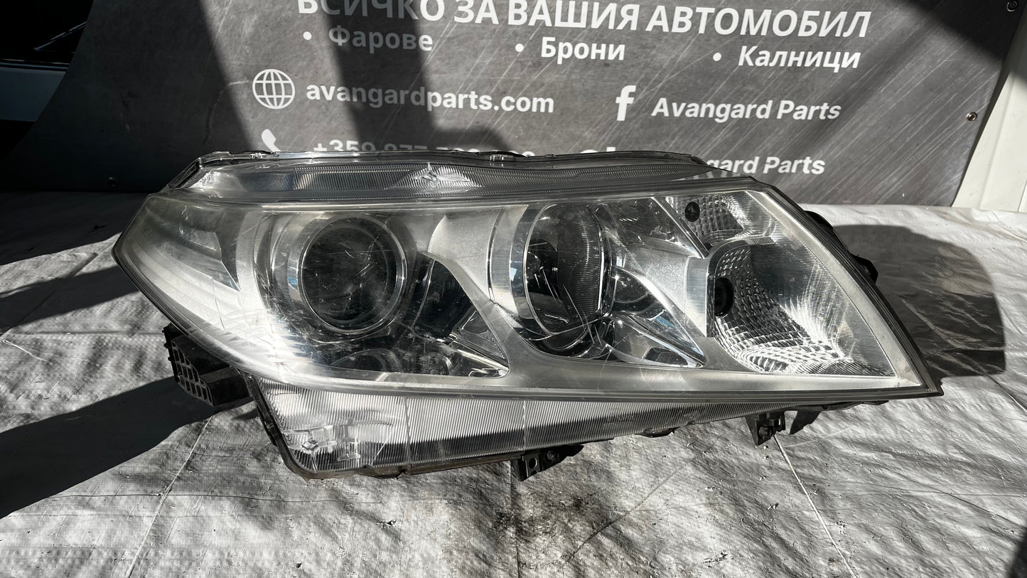 Suzuki Vitara 15- десен фар